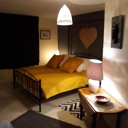 Chateau Nardou Hotell Saint-Sulpice-et-Cameyrac Eksteriør bilde
