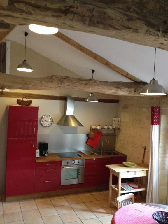 Chateau Nardou Hotell Saint-Sulpice-et-Cameyrac Rom bilde