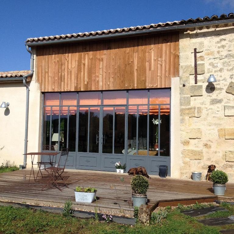 Chateau Nardou Hotell Saint-Sulpice-et-Cameyrac Rom bilde